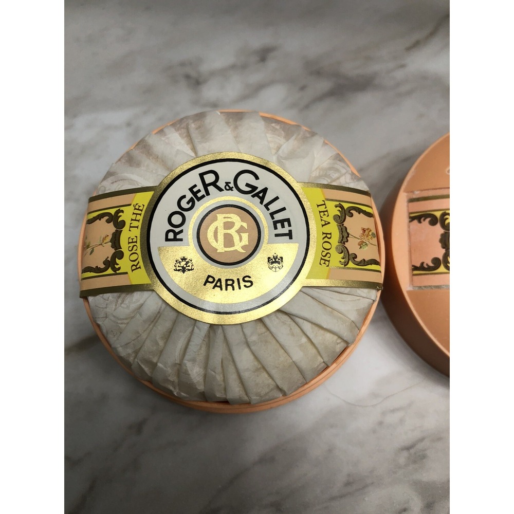Roger & Gallet Vintage Tea Rose Bar Soap In case Rare - Picture 2 of 3